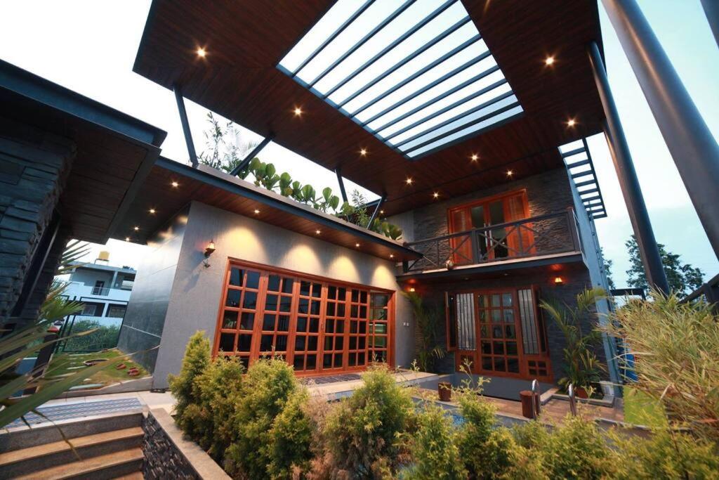 Varaa Villa Мисор Екстериор снимка